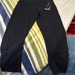 Set of four (4) Yogalicious Carbon Lux Midnight Leggings size m